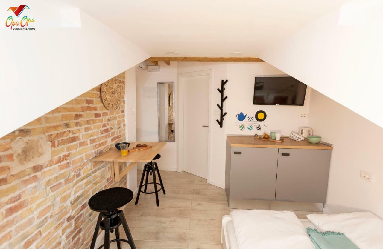 Apartments Opa Opa リエカ エクステリア 写真